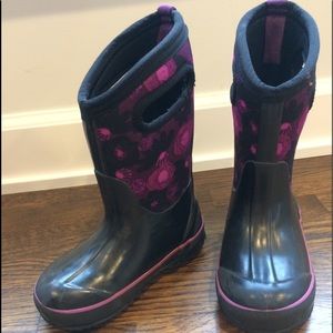 Kids girls bogs winter boots size 10